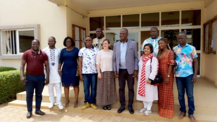 LUTTE CONTRE LES GROSSESSES EN MILIEU SCOLAIRE  :  Luc Atrokpo apporte son soutien pour le Zou