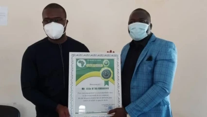 POUR SON DYNAMISME ET LA BONNE GOUVERNANCE DONT IL FAIT MONTRE A LA TÊTE DE LA COMMUNE DE BOUKOMBE, Le maire Aldo N&rsquo;Dah Kouagou nominé pour le prix Général Matthieu Kérékou