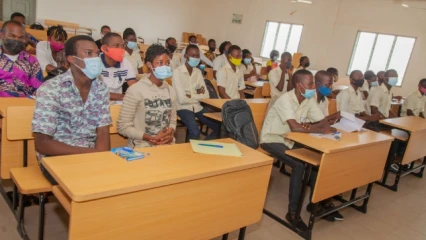 LUTTE CONTRE LES INFOX : De jeunes journalistes outillés par Banouto