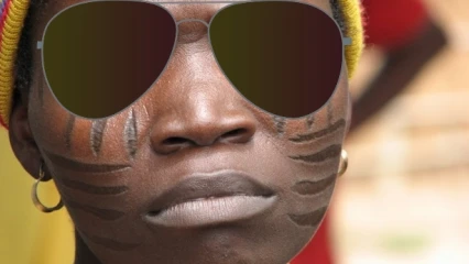 SCARIFICATION ETHNIQUE EN AFRIQUE : Cette « carte d&rsquo;identité » culturelle qui se consume sous l&rsquo;effet de la modernité