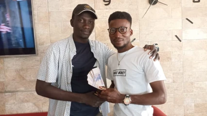 DANS L&rsquo;INCAPACITE DE PAYER LE PRIX A UN GAGNANT DEPUIS DEUX ANS :Le réalisateur Félicien Assogba sauve la face au Rebiap . Quelle crédibilité pour ce festival désormais ?