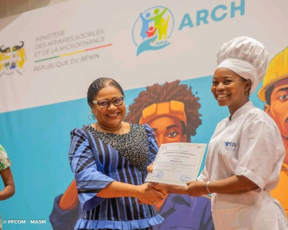 Bénin/projet assurance pour le renforcement du capital humain: plus de 3 000 bénéficiaires ont reçu leurs attestations 
