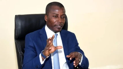 Critiques de la gouvernance Talon par le Président Adrien Houngbedji: le gouvernement réagit