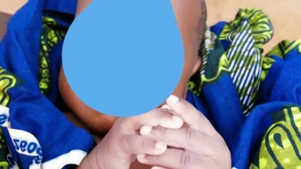 DÉCOUVERTE MACABRE À BEMBEREKÈ : Un nouveau-né retrouvé dans l&rsquo;enceinte du lycée technique de Ina