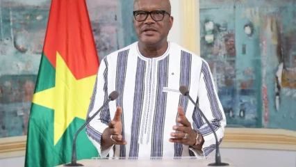 BURKINA-FASO/APRES L&rsquo;INTERNET MOBILE : Le gouvernement suspend le réseau social Facebook