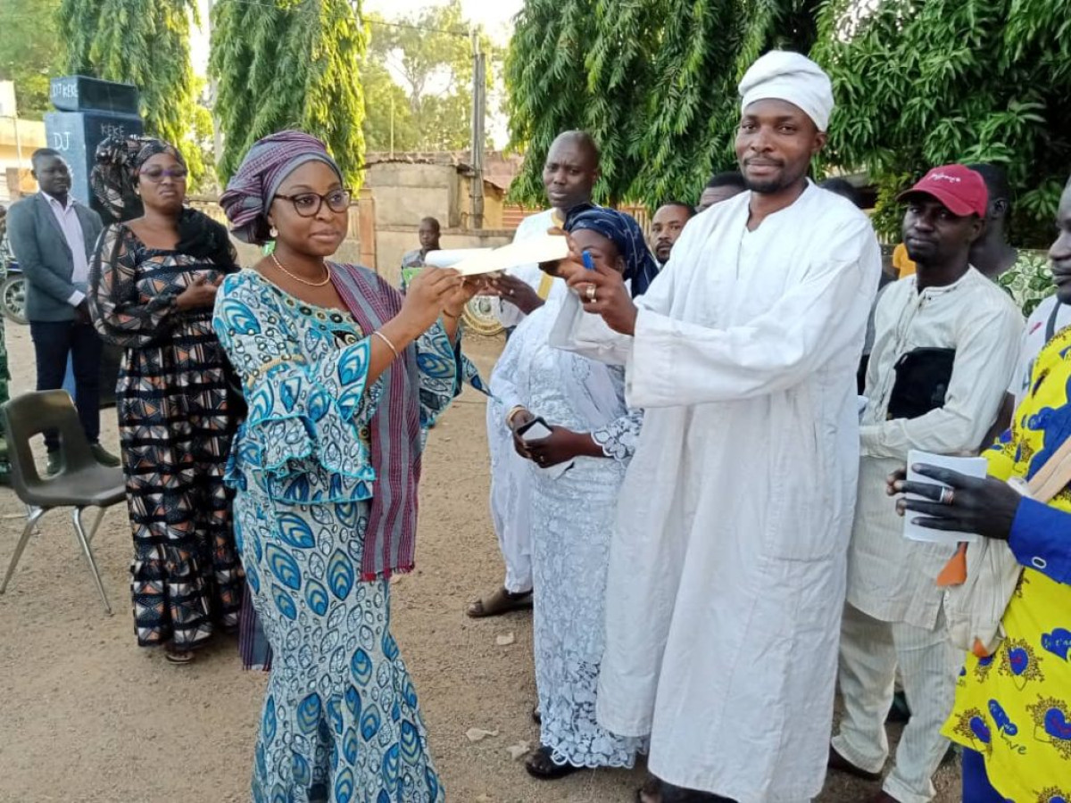 SOUS LE LEADERSHIP DE LA MINISTRE AURELIE ADAM SOULÉ : Plusieurs jeunes du Rot Nikki adhèrent au Br