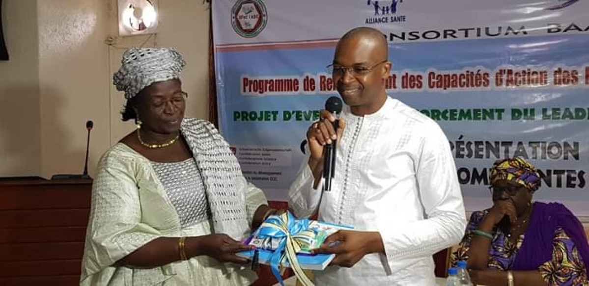 POUR LA PROMOTION DU LEADERSHIP FÉMININ DANS LE BORGOU, : Le répertoire des femmes compétentes remis au préfet et partis politiques