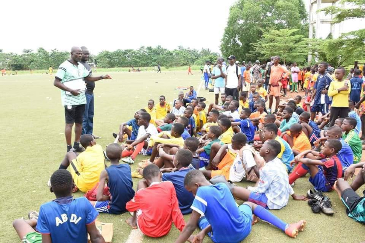 FOOTBALL/DÉMARRAGE EFFECTIF DES TESTS DE DÉTECTION POUR LE CENTRE DE N&rsquo;DALI : La Fbf du président de Chacus, pour une formation à la base