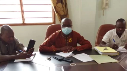 DEMARRAGE DES TRAVAUX DE REHABILITATION DU MARCHE CENTRAL DE  PEHUNCO : Le maire Koto Orou Maré remet les sites aux entreprises