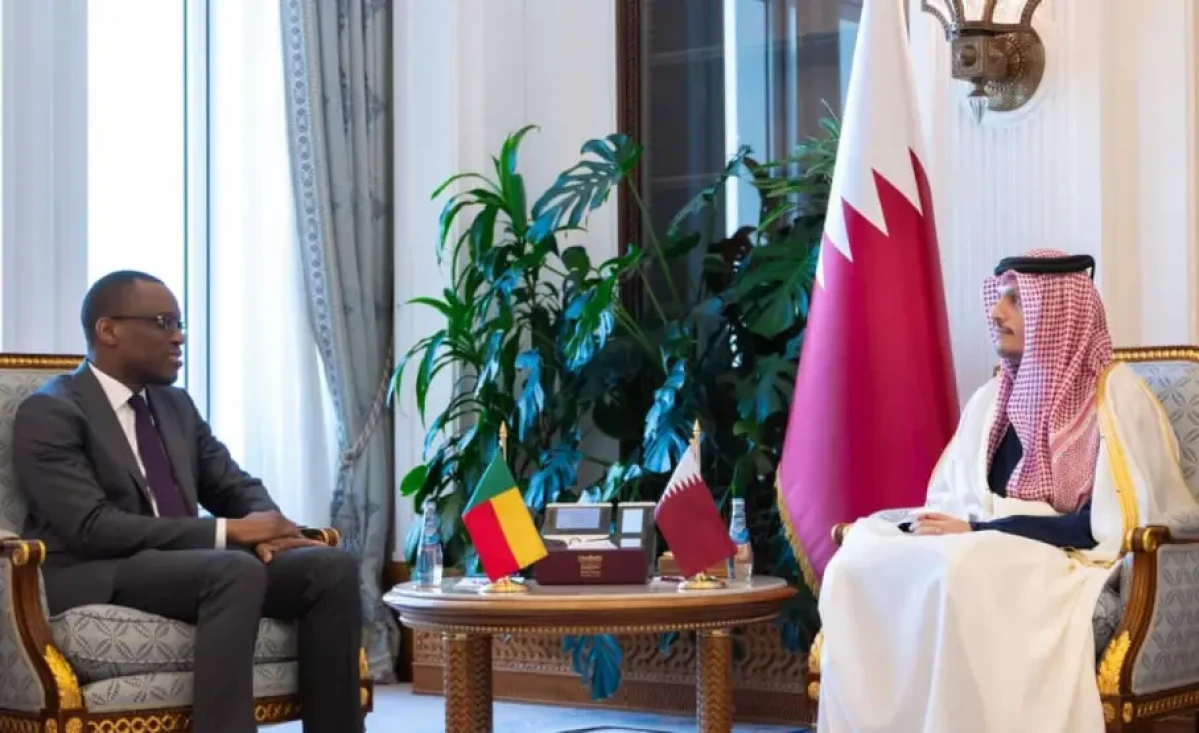 Promotion de la paix et de la sécurité: le ministre Olushegun Adjadi Bakari en visite au Qatar