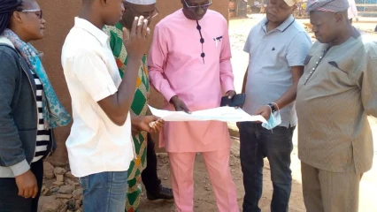 POURSUITE DES TRAVAUX DE CONSTRUCTION DU MARCHE CENTRAL DE PEHUNCO : Le maire Koto Orou Maré remet le site