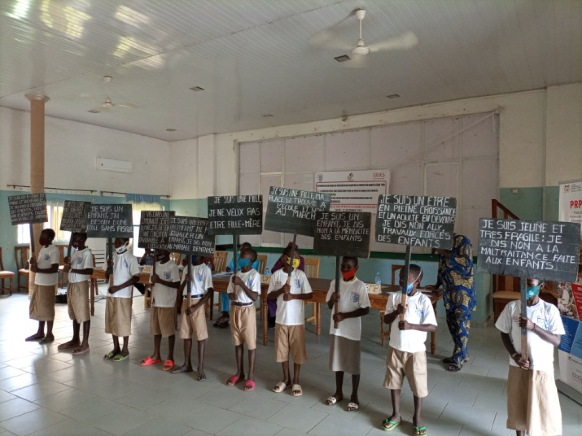 DROIT A L&rsquo;EDUCATION DES ENFANTS EN SITUATION DIFFICILE A PARAKOU : Bupdos Ong plaide auprès des garants légaux . Les engagements du maire Inoussa Zimé Chabi