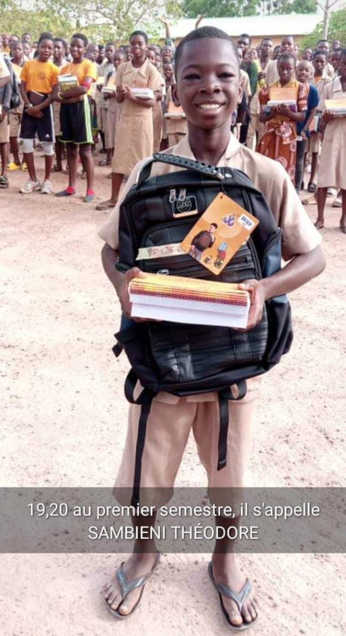 CEG OKEDAMA DE PARAKOU : Théodore Sambiéni premier au 1er semestre avec 19,20 de moyenne