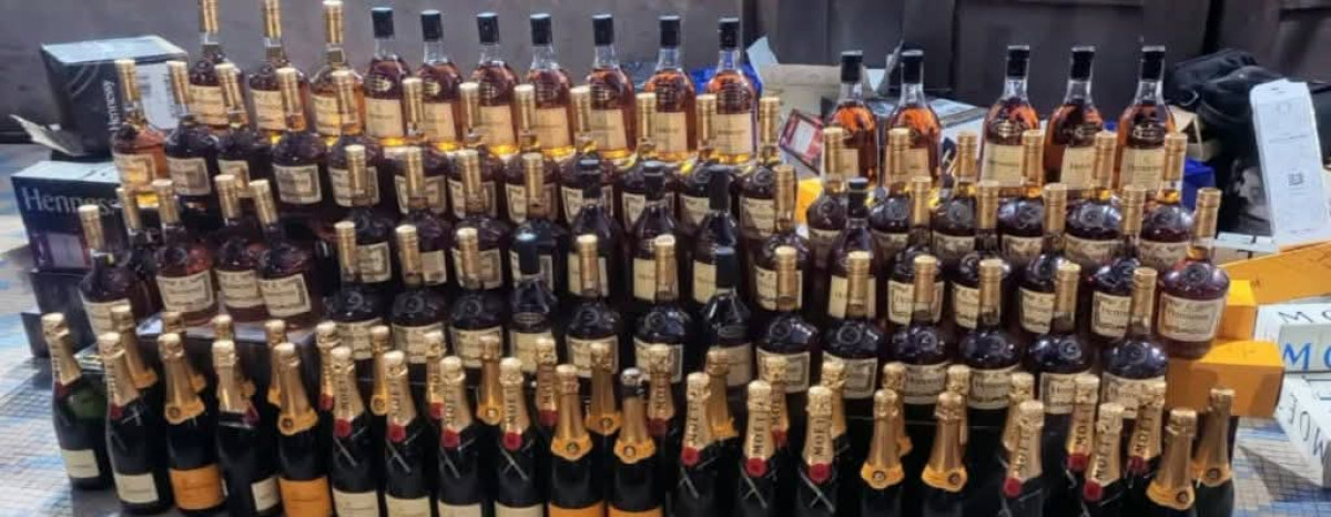 Fabrication de liqueurs frelatées à lokossa: la police démantèle un réseau clandestin 