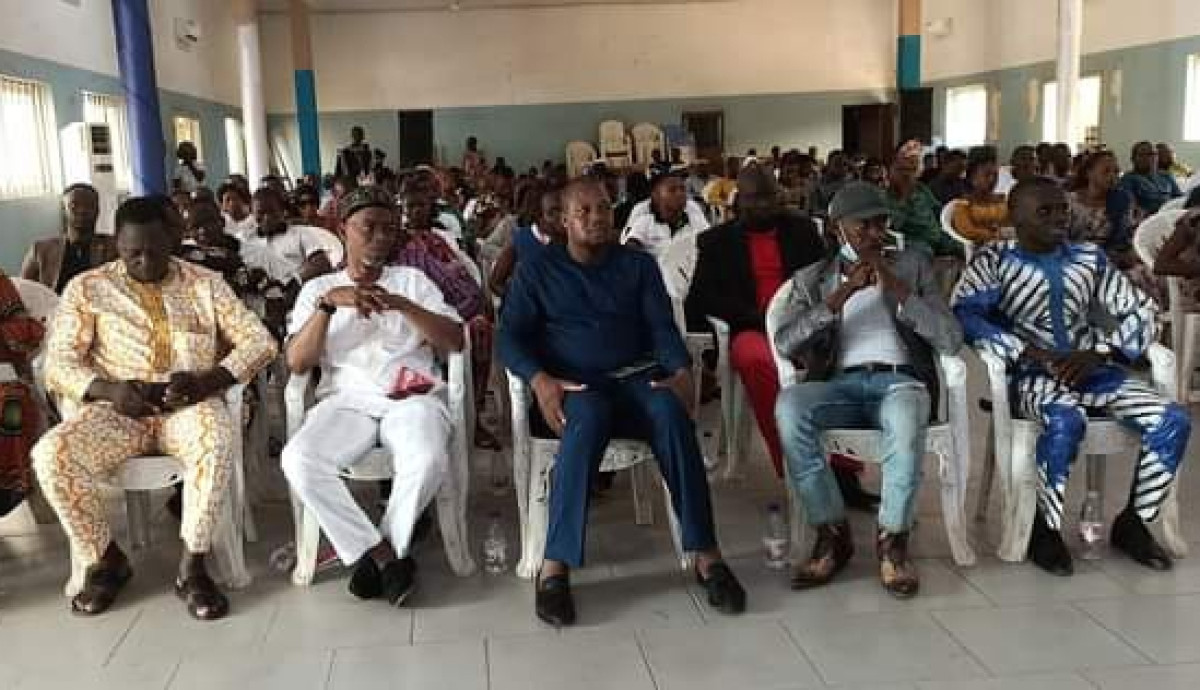 VENUS ASSISTER À LA CÉRÉMONIE DE REMISE D&rsquo;ATTESTATIONS AUX ÉTUDIANTS DU CFOMAN-DAABAARU : La présence remarquable et saluée des maires Sanni Kouri, Kouandé-Sounon et Tidjani