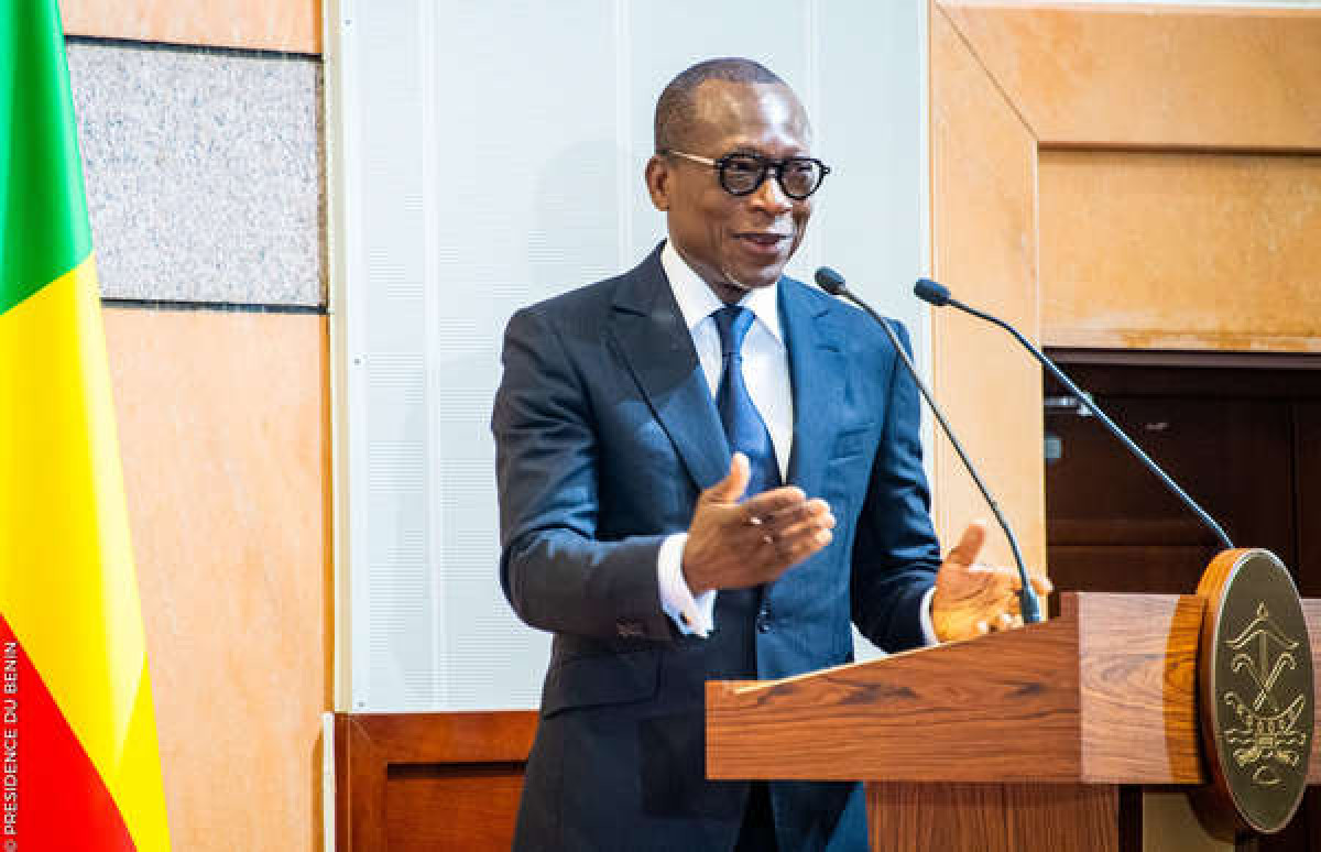 BÉNIN : Le gouvernement dote l&rsquo;armée d’un hélicoptère de combat