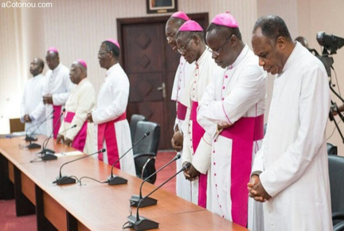 EDITO : Talon évite le clergé à tout prix