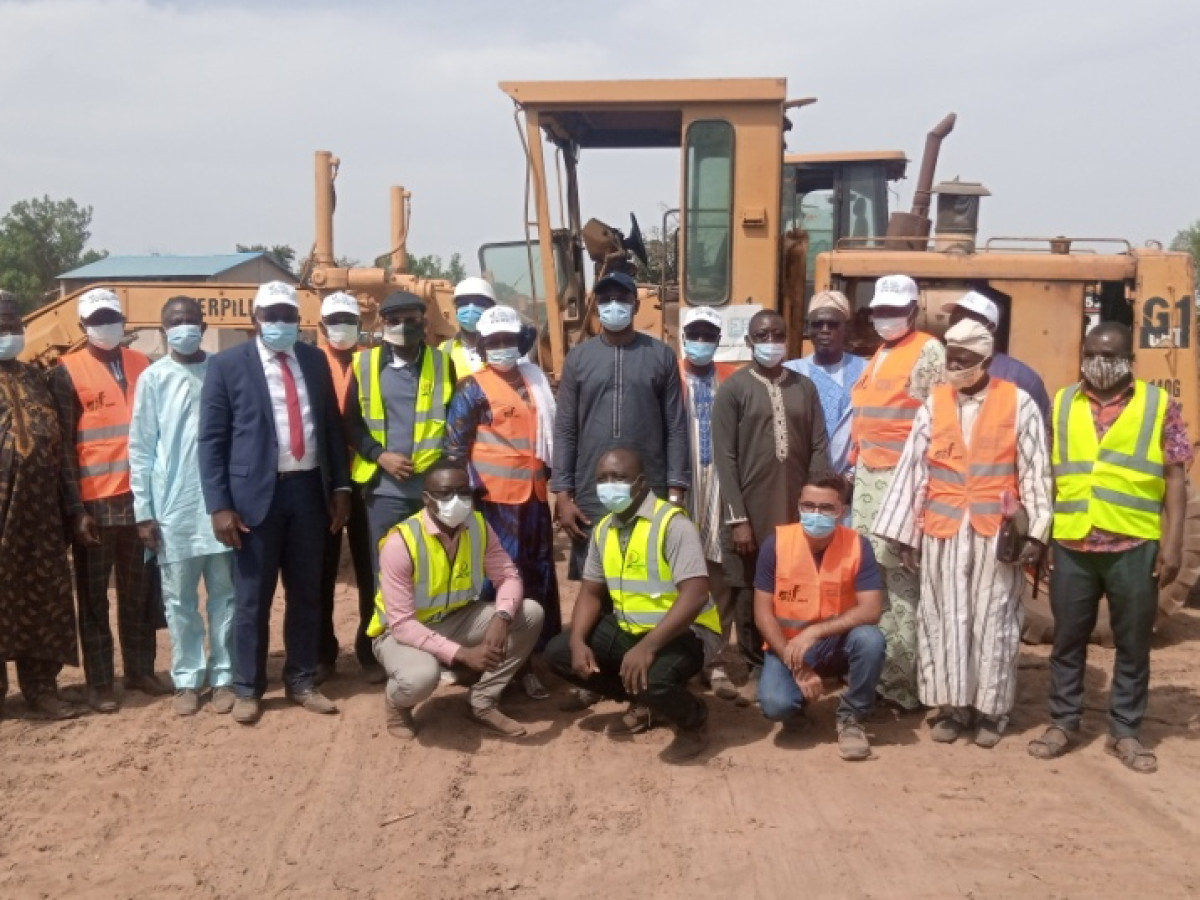 PROJET DE DÉVELOPPEMENT DES INFRASTRUCTURES SOCIOÉCONOMIQUES ET DE SÉCURITÉ ALIMENTAIRE : Le ministre Samou Adambi lance les travaux du Pdissa . Près de 12 milliards à investir dans 4 communes