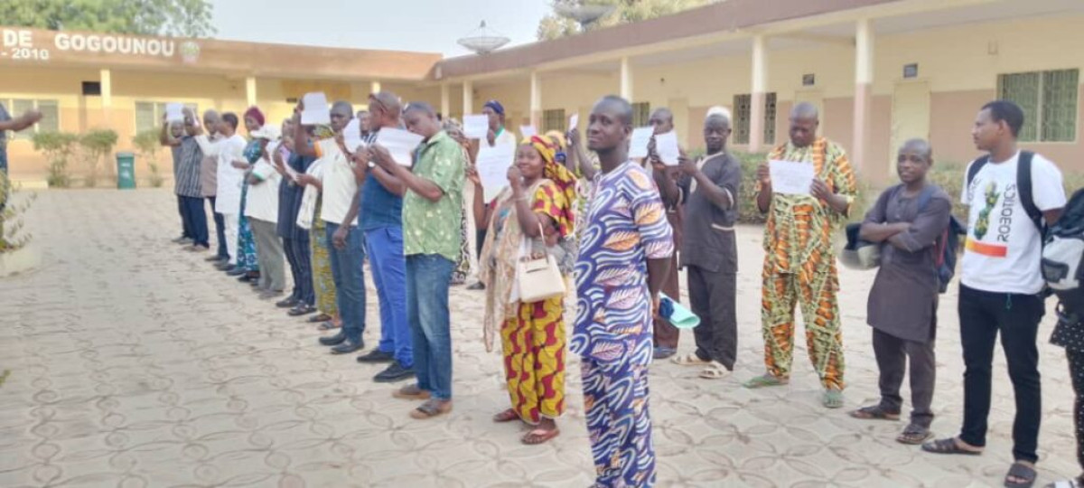GOGOUNOU/EXASPÉRÉS PAR LES MÉPRIS DE LEUR SECRÉTAIRE EXÉCUTIF : Les agents décrient la gestion du Se Éric Mongbo  . Ils manifestent leur mécontentement et exigent leurs droits
