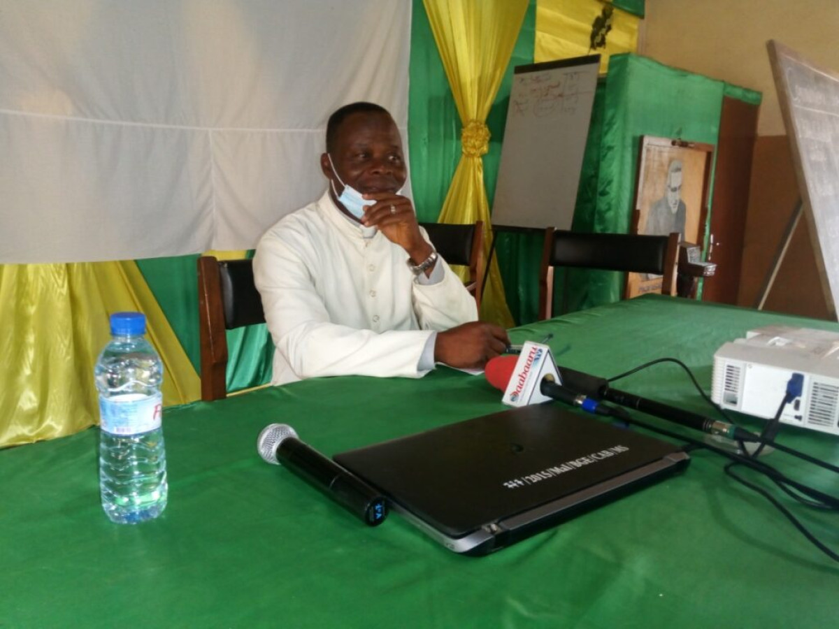 PREVENTION DU CORONAVIRUS PAR LE PSOE : L’archidiocèse de Parakou forme son personnel soignant