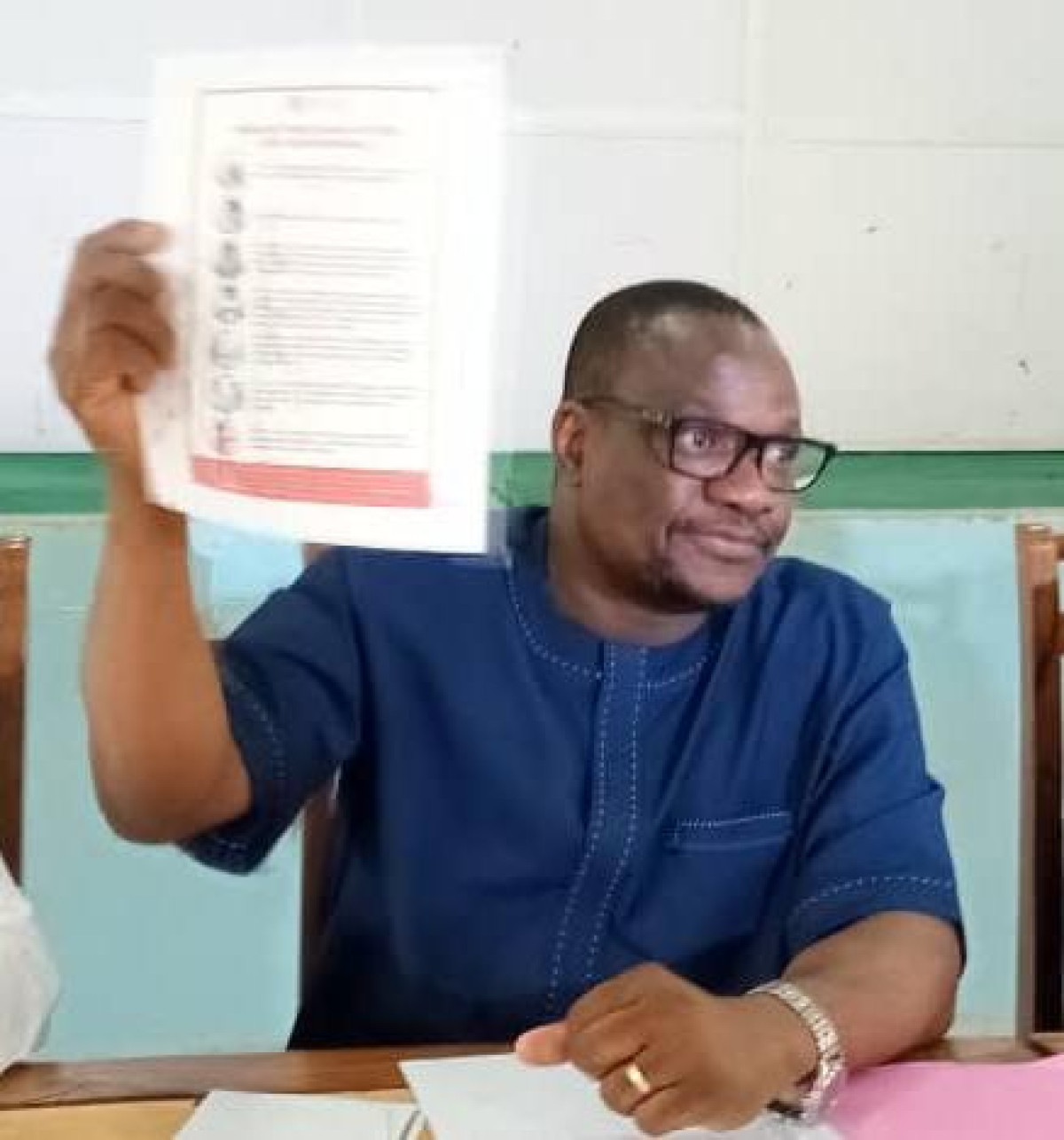 LUTTE CONTRE LE CORONAVIRUS : Charles Toko menace les pasteurs