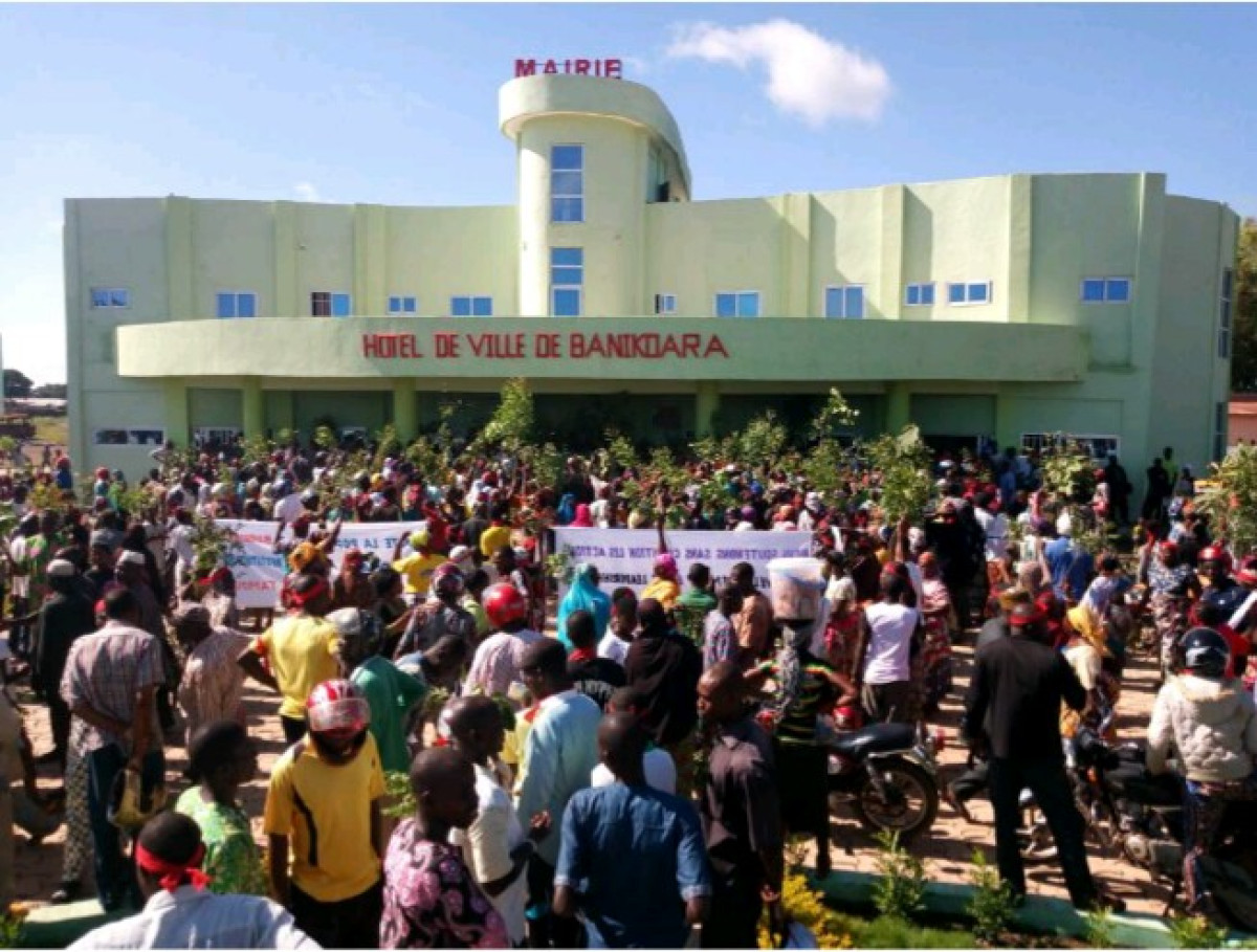 GRANDE MARCHE DE PROTESTATION À BANIKOARA  : Les populations s&rsquo;unissent dernière le maire Bio Sarako Tamou