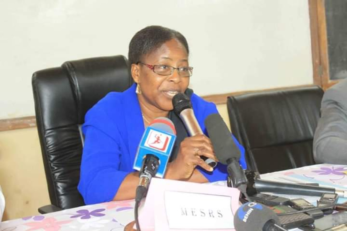 RENTRÉE ACADÉMIQUE 2019-2020 À L&rsquo;UNIVERSITÉ DE PARAKOU : Le ministre Éléonore Ladékan Yayi s&rsquo;assure des préparatifs