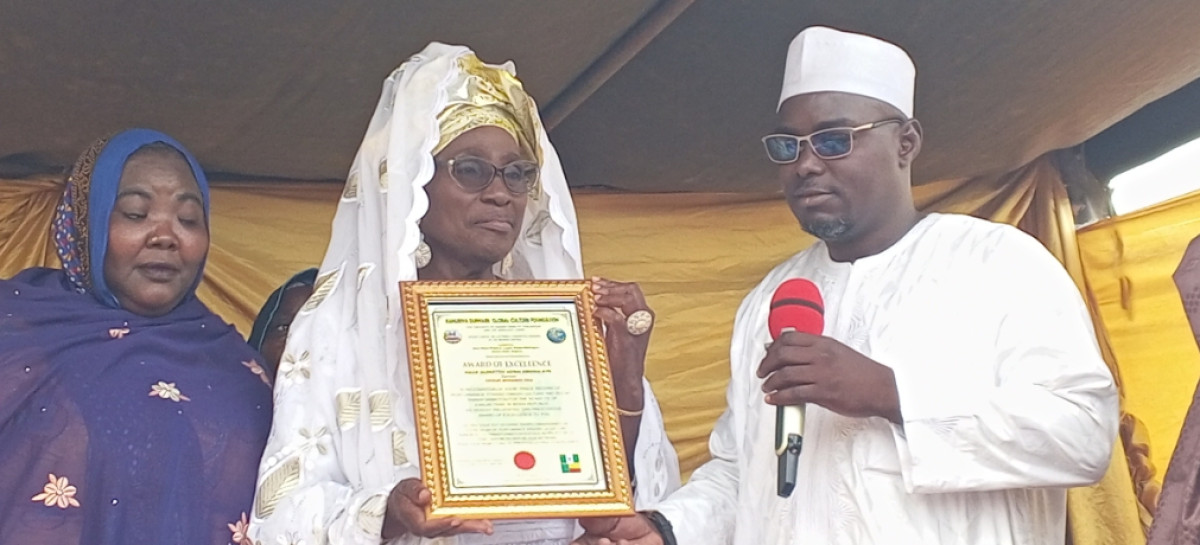 PARAKOU/FÊTE NATIONALE DES BORNO MANNIN DU BÉNIN : La reine mère Ya Gamsu Alimatou Abdoulaye installée