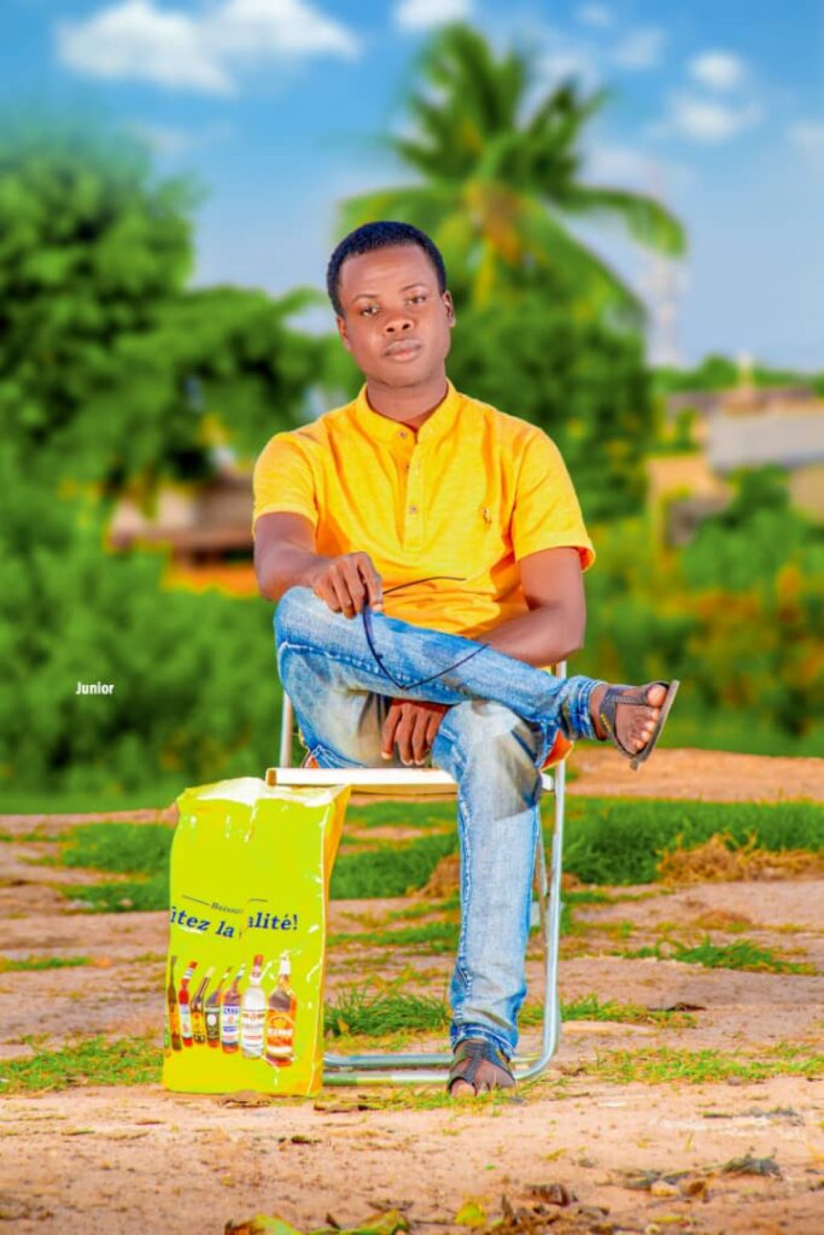 BÉNIN/DÉPASSÉ PAR UNE FORTE DÉPRESSION : Un Ame du primaire se donne la mort par pendaison   . Voici son message d&rsquo;adieu publié sur sa page Facebook