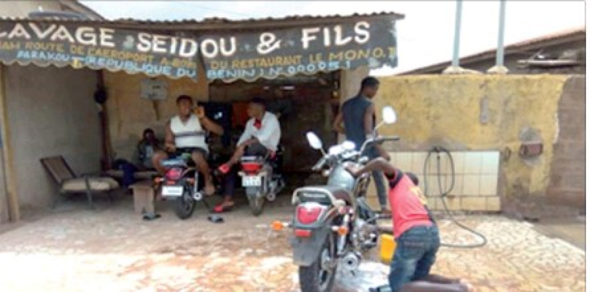 LAVAGE AUTO-MOTO : Un métier qui nourrit son homme