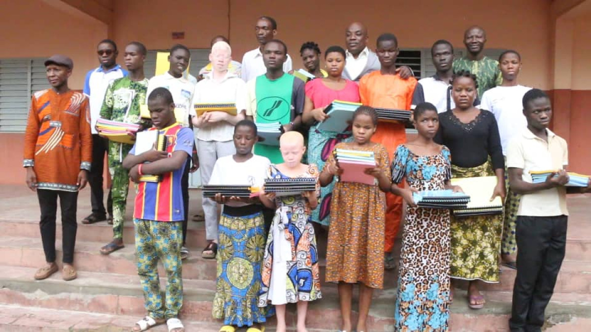 CENTRE DE PROMOTION SOCIALE DES AVEUGLES DE PARAKOU : L&rsquo;Ong Handi-Talents fait don de cahiers brailles aux meilleurs élèves malvoyants
