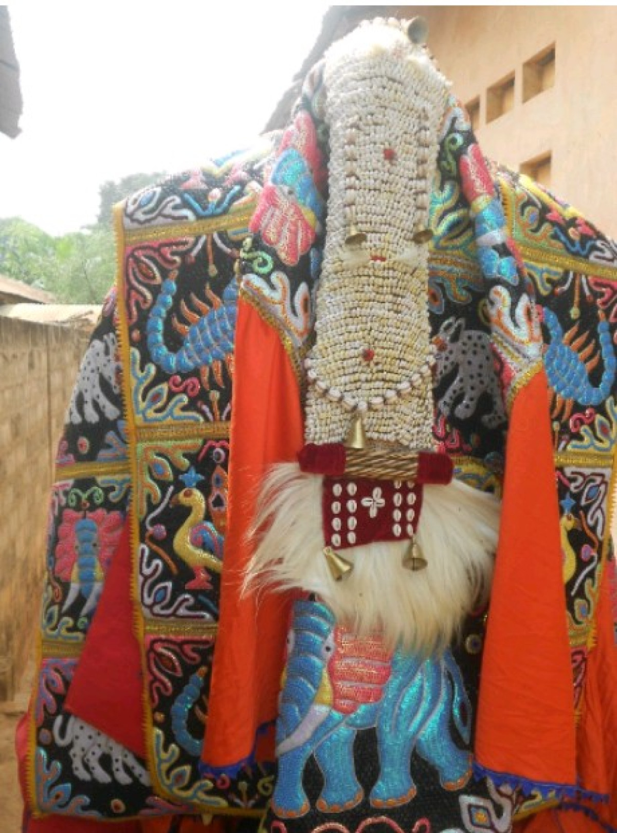 CHRONIQUE DES US ET COUTUMES : Réinventer les couvents au Bénin