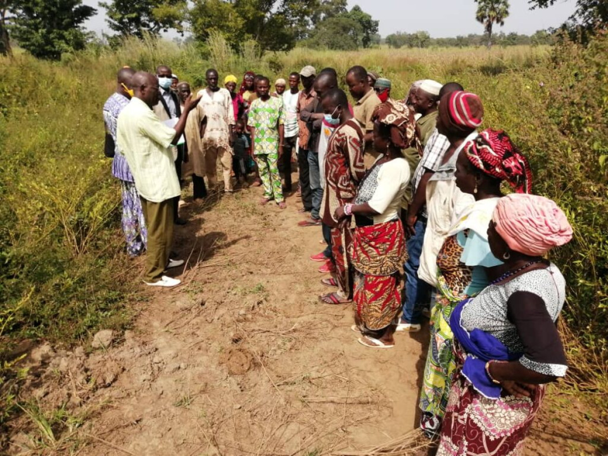 PEHUNCO/AMÉNAGEMENT DU BAS-FOND DE BANA POUR LE MARAÎCHAGE : Le maire Koto Maré remet le site à l&rsquo;entreprise