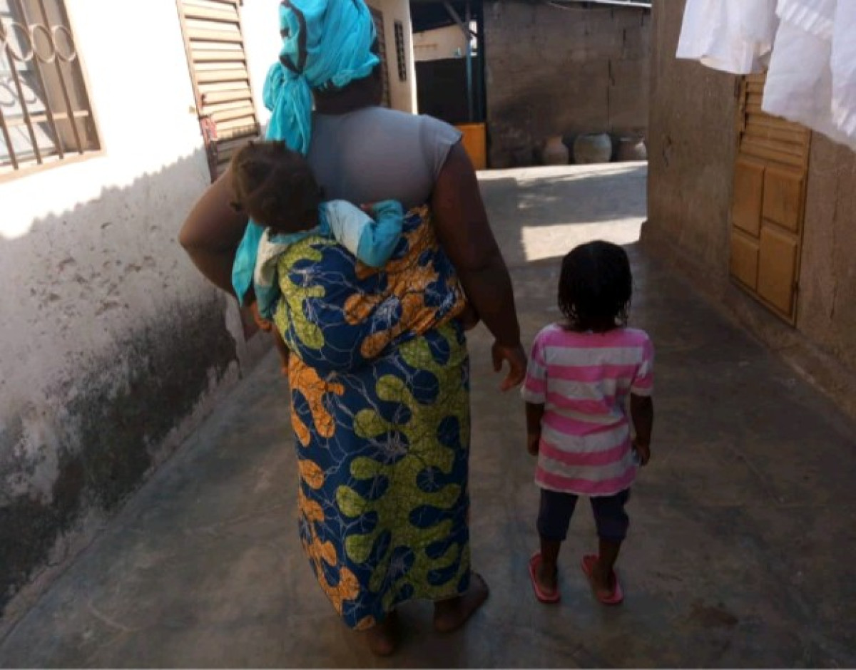 EDUCATION DANS LES FAMILLES MONOPARENTALES : La vie des enfants à moitié aimés