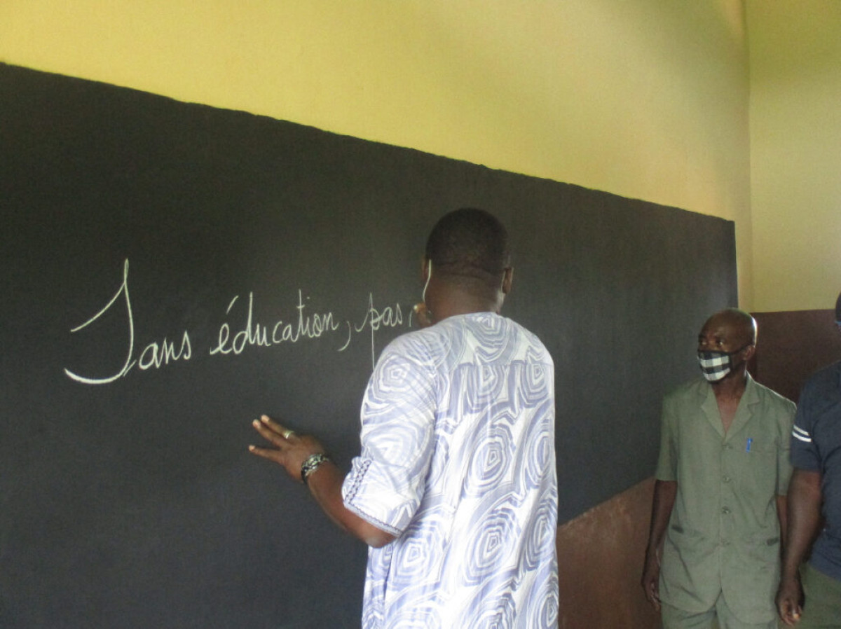 MISE EN SERVICE DE PLUSIEURS MODULES DE CLASSES DANS LA COMMUNE DE BANIKOARA : Bio Sarako Tamou mise gros sur l&rsquo;éducation dans sa commune