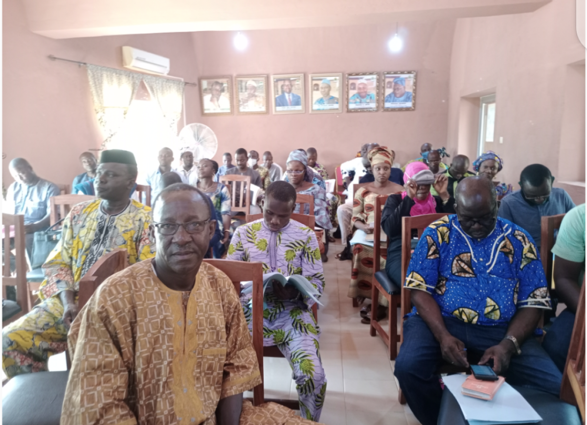 PROJET D&rsquo;APPUI A LA MOBILISATION ET A LA SECURISATION DES RESSOURCES INTERNES DES COMMUNES DU BORGOU (PAMSRICB) : L&rsquo;Adecob fait le point à mi-parcours