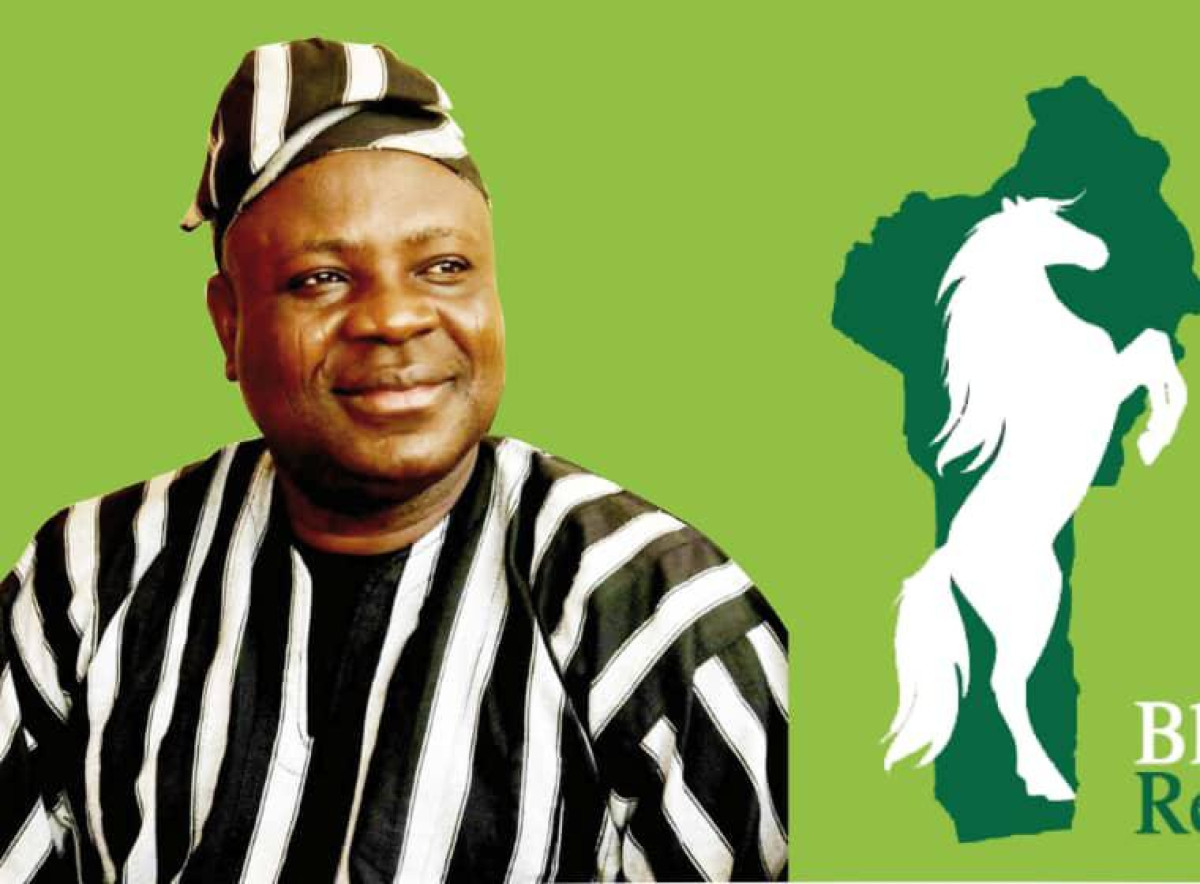 APRÈS SON ÉLECTION, L’He Abdoulaye Gounou félicite ses militants .Il les invite à œuvrer pour plus de rayonnement du Bloc Républicain lors des prochaines joutes électorales