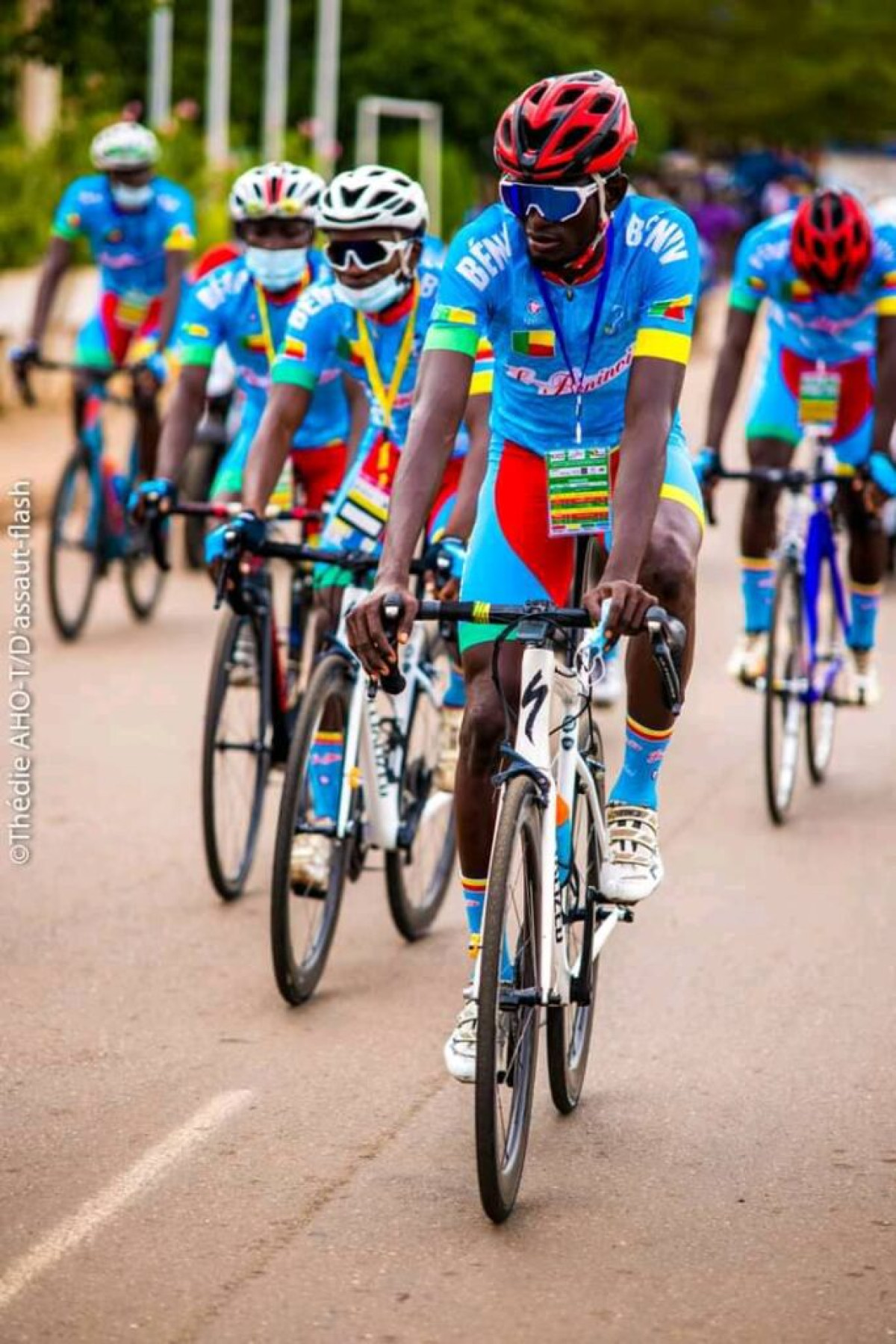 16E TOUR CYCLISTE INTERNATIONAL DU BENIN : L&rsquo;événement lancé à Djougou .  Nsia banque, Nsia Assurance et Nsia Assurance vie co-parrainent la première étape