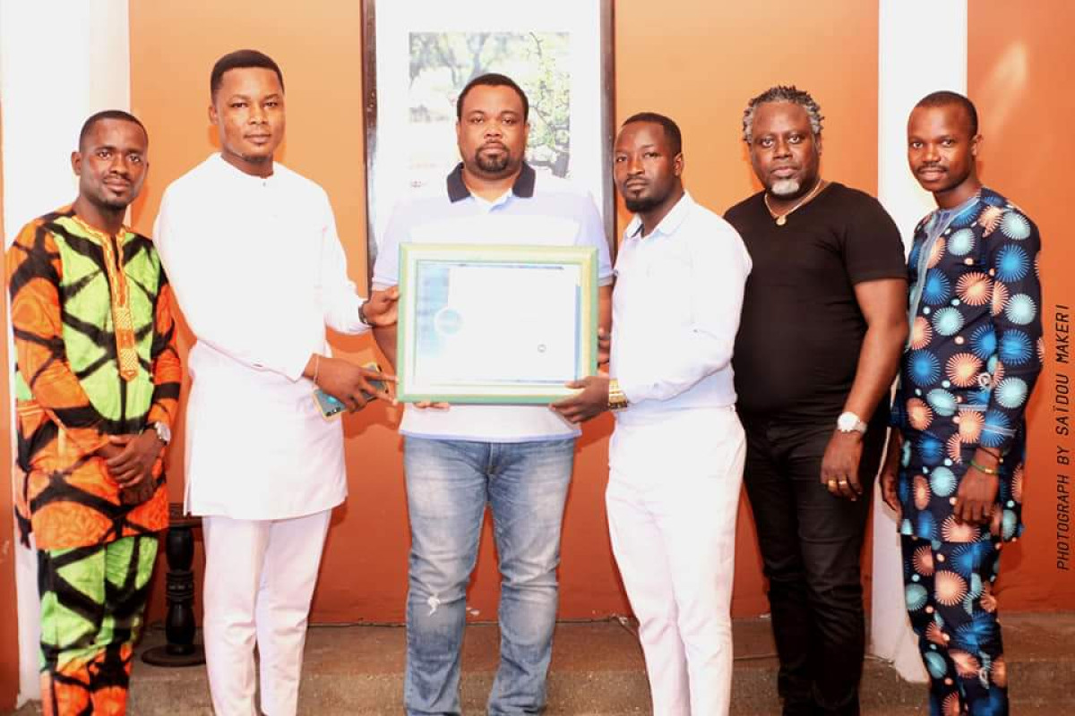 PROMOTION DE L&rsquo;EXCELLENCE AU BÉNIN : Sidikou Karimou distingué par Ola Corporate