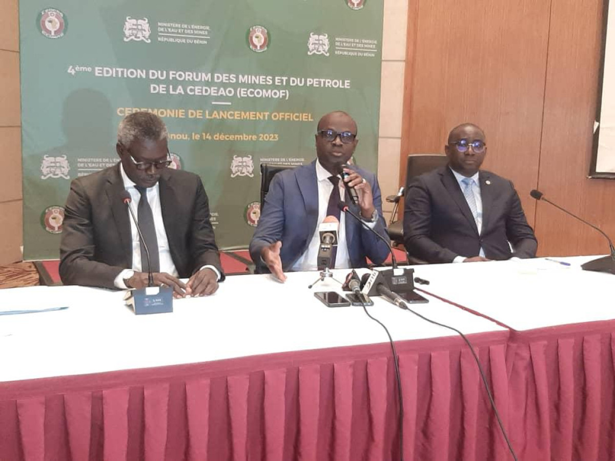 4EME REUNION DU FORUM DES MINES ET DU PETROLE DE LA CEDEAO A COTONOU : Le ministre Samou Seidou Adambi annonce les couleurs . C’est du 22 au 24 février 2024
