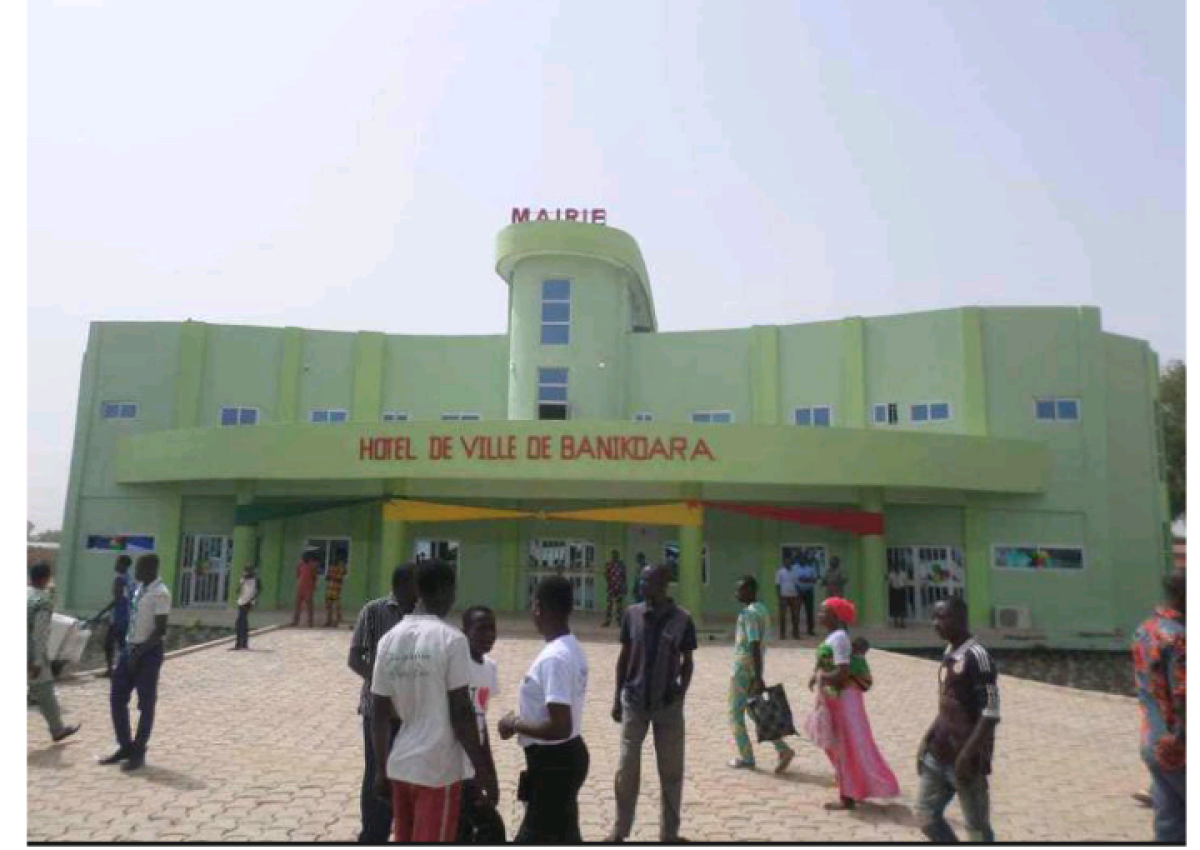 COMMUNE DE BANIKOARA  : Le conseil communal autorise la formation de 20 enseignants