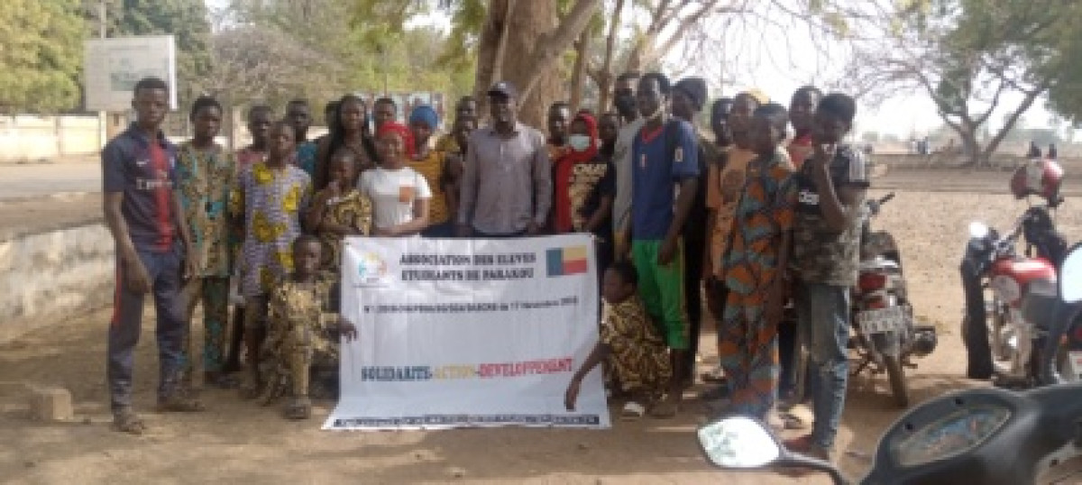 ASSAINISSEMENT DE LA VILLE DE PARAKOU : L&rsquo;Aeep et le maire Zimé se donnent la main