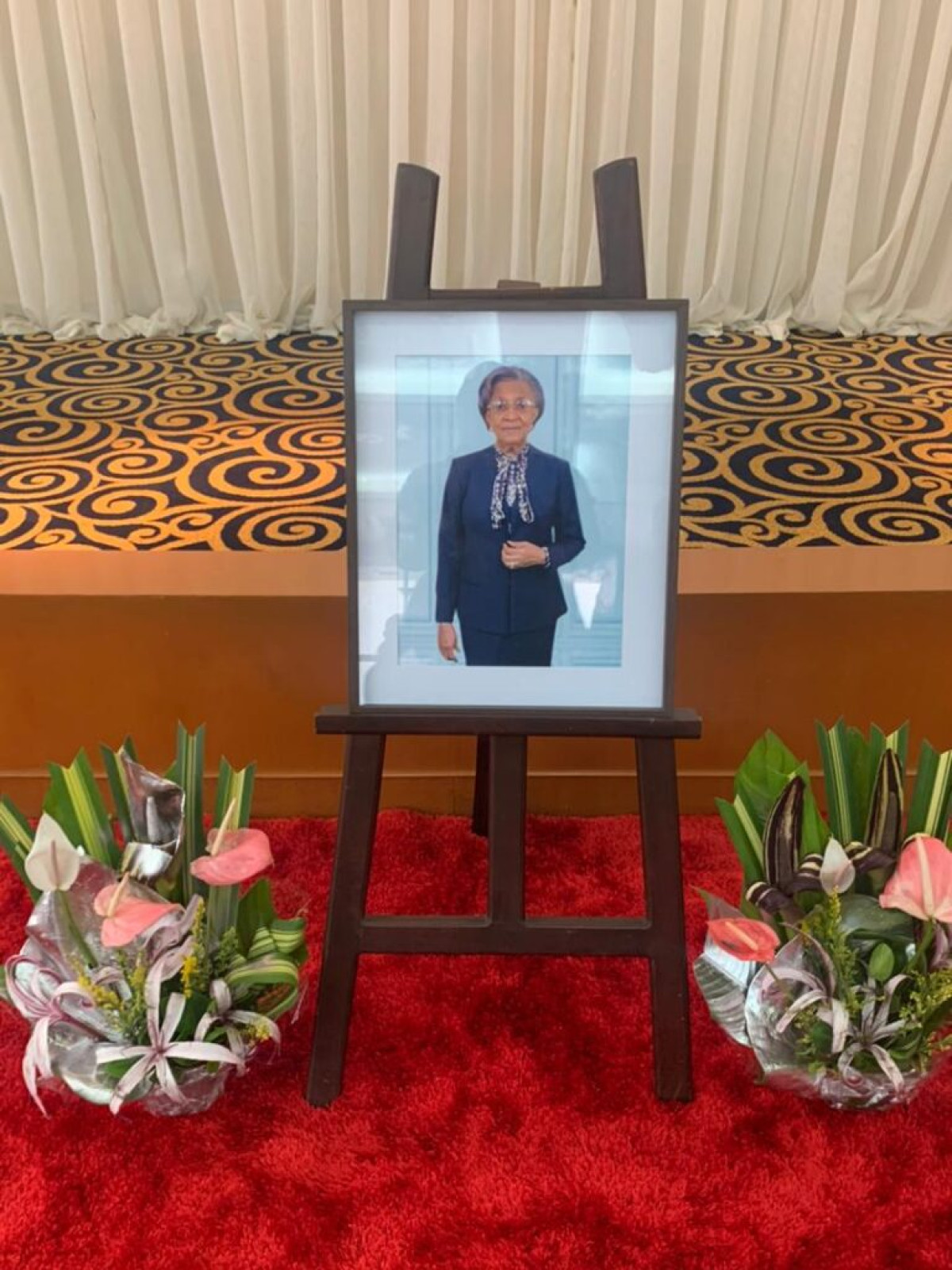 Hommage à une pionnière de la diplomatie béninoise: feue Bernadine Do-Rego, célébrée pour son parcours exceptionnel  