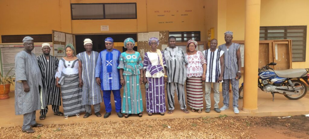 Port de la tenue traditionnelle dans les mairies de l’Atacora: À Kouandé, la S.e fait respecter la décision préfectorale