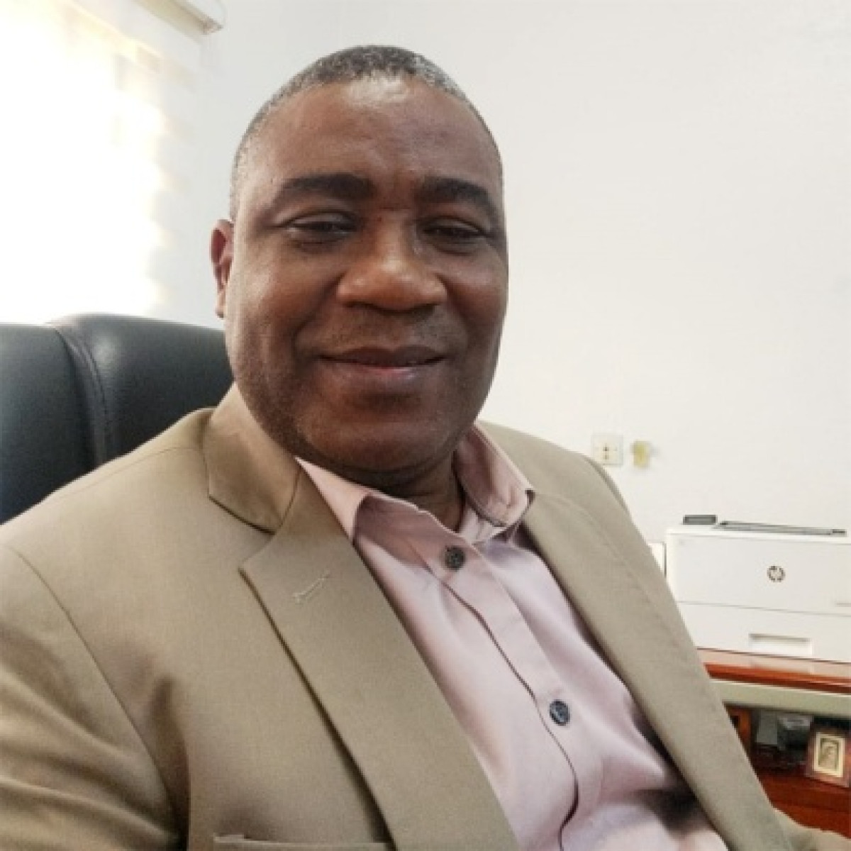 APRÈS LA FUSION UP-PRD : Etienne Ayeni salue la clairvoyance de Djogbénou et de Houngbédji