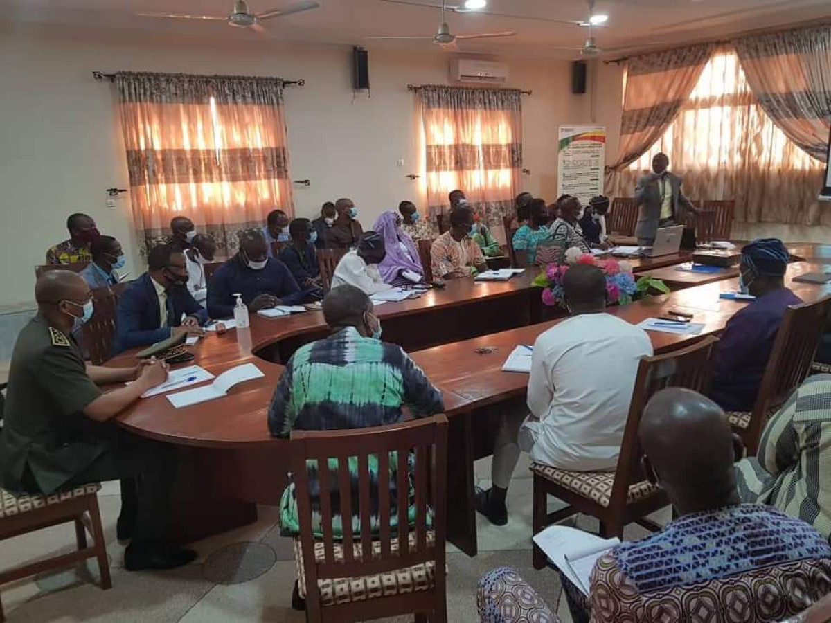 CONFÉRENCE ADMINISTRATIVE DÉPARTEMENTALE DU BORGOU : La protection des données personnelles et de la vie privée en débat