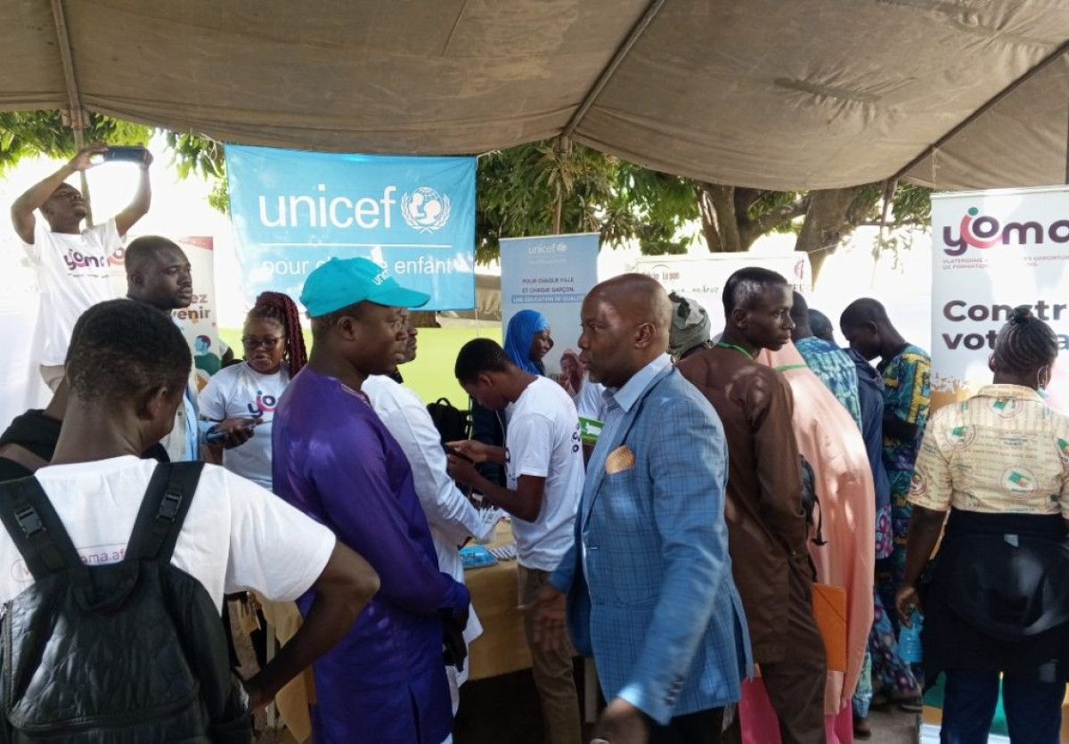 SALON DES MÉTIERS DE LA FLASH-UP : L&rsquo;Unicef soutient l&rsquo;initiative avec l&rsquo;appui financier de l&rsquo;Ue . Les étudiants découvrent les réalités du monde de l’emploi