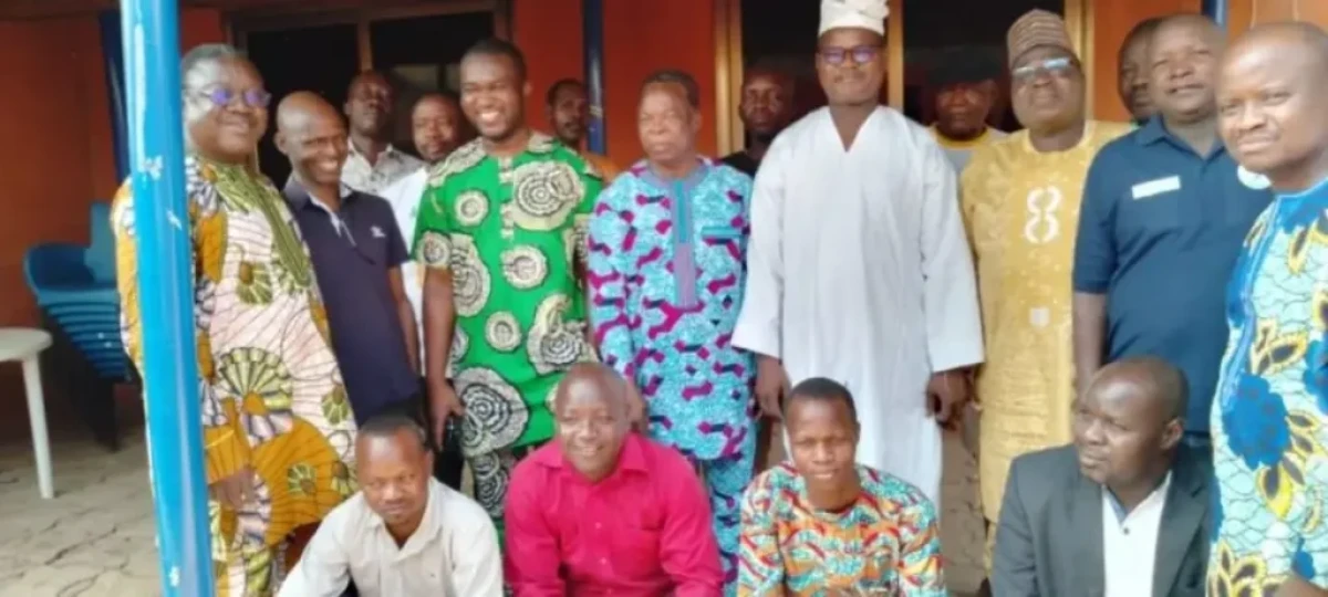 Boukombé: le maire Kouagou et plusieurs élus quittent l’ombrage du baobab pour le cheval cabré