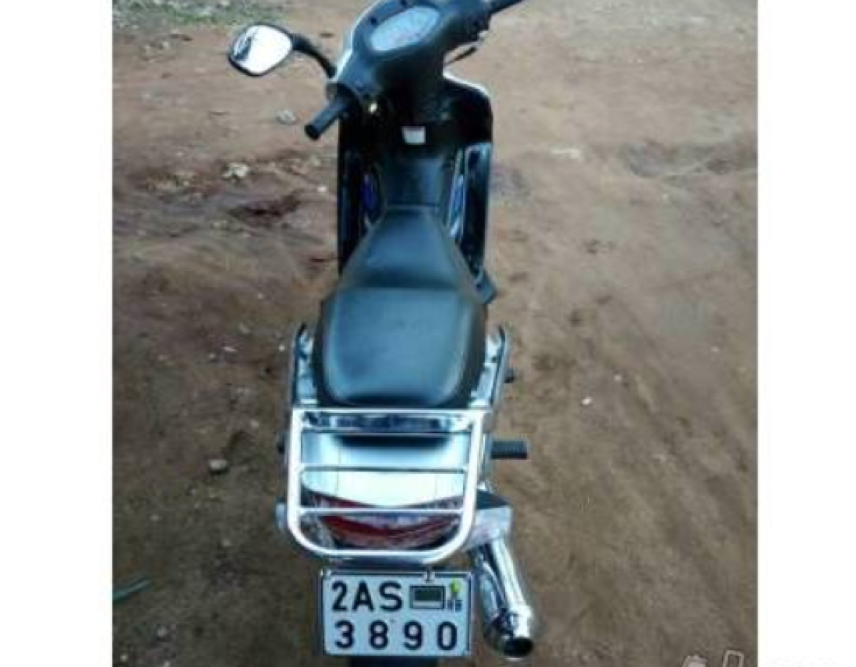 POLÉMIQUES AUTOUR DES FRAIS DE FIXATION DES PLAQUES DES ENGINS À PARAKOU :  Les clarifications du chef annexe Anatt Borgou