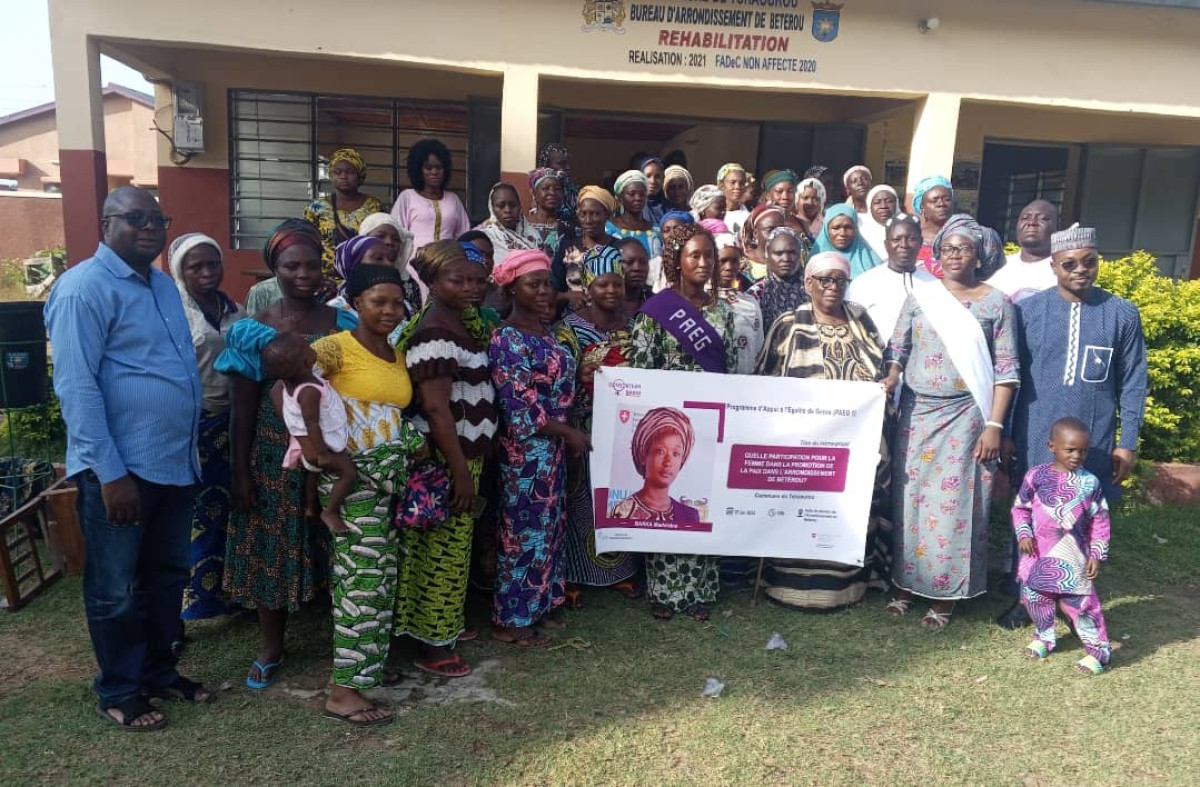 Paeg 1/Contribution de la femme pour la paix: Madeleine Barka responsabilise les femmes de Bétérou